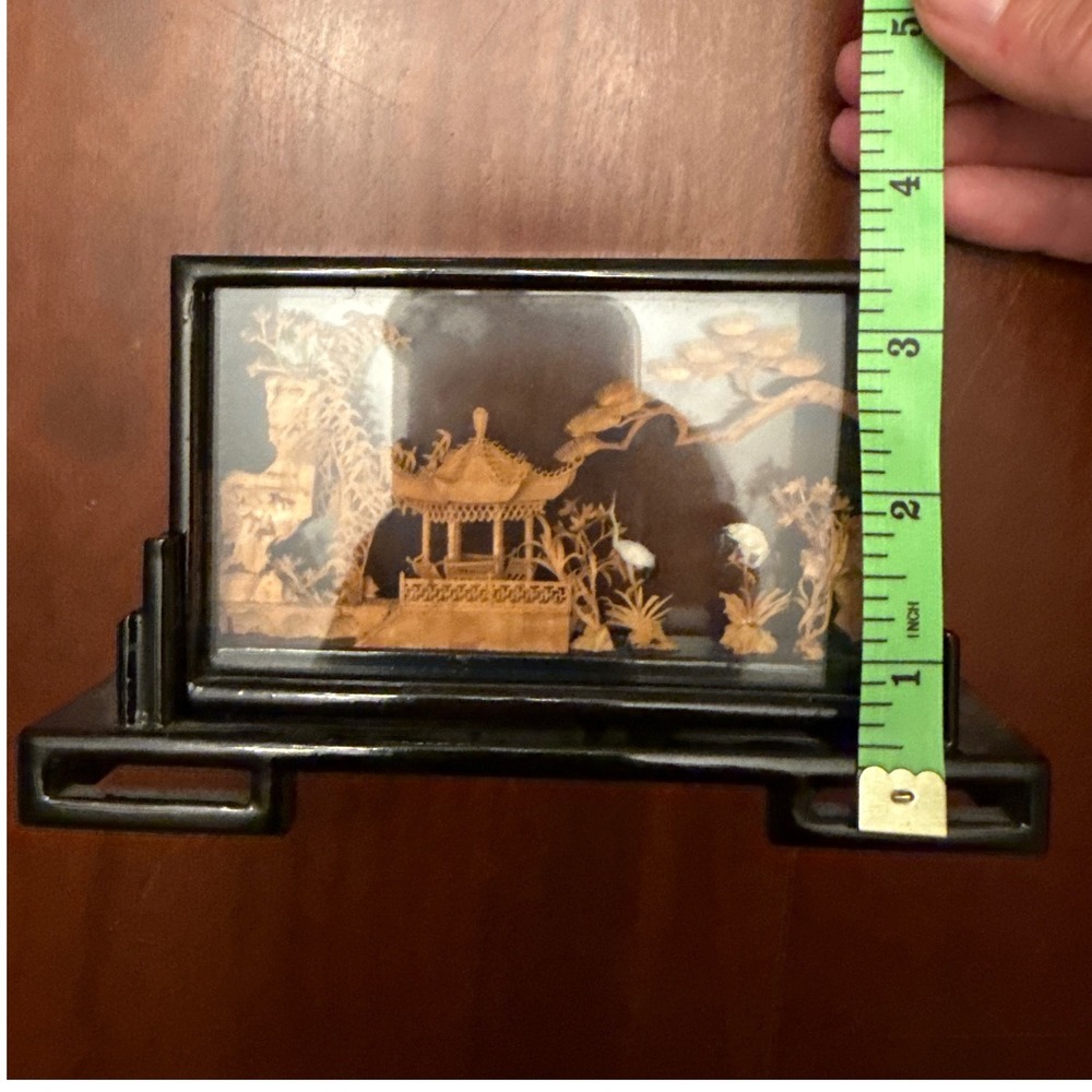 Vintage Chinese art cork diorama pagoda cranes glass‎ lacquer #213 - Picture 7 of 8